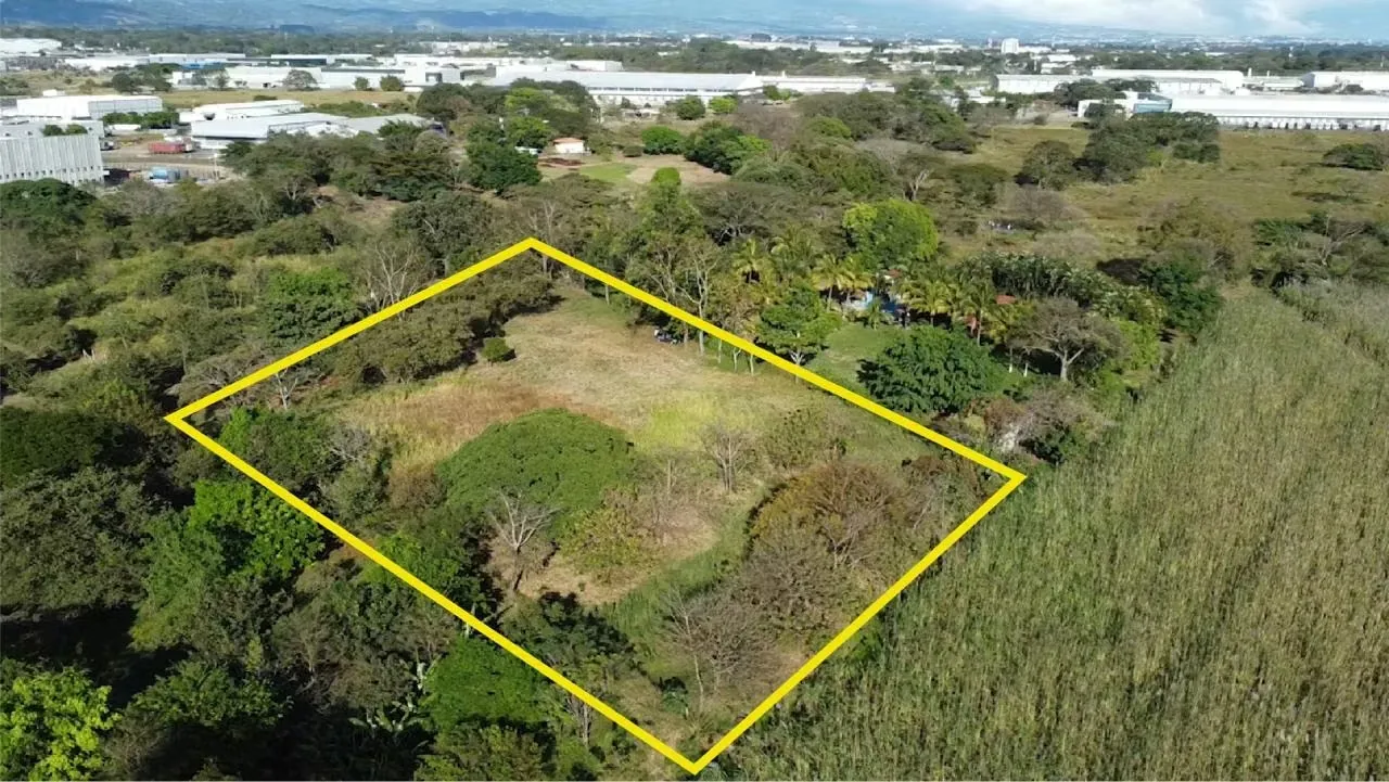 LOTE DE 6702 m² EN LA GARITA A $110 x m²