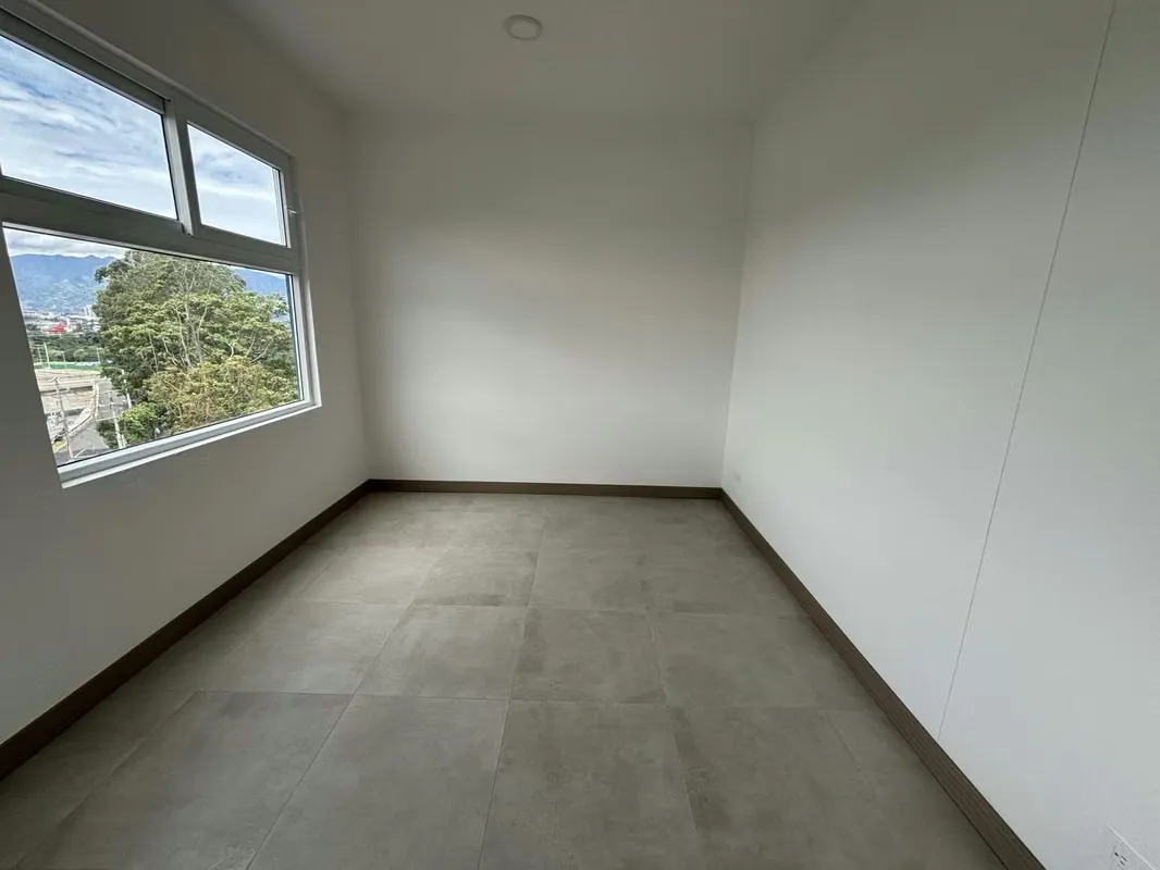 En Eucaliptos, lo tenés todo. Un proyecto exclusivo ubicado en Barrio Socorro de Santo Domingo, Heredia, que une diseño contemporáneo, ... — photo 2
