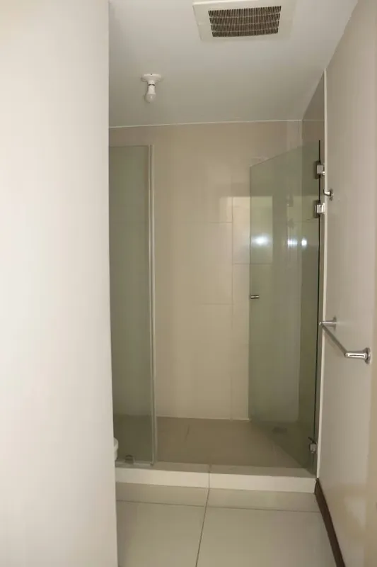 14th-Floor Apartment with Panoramic East-Facing Views of San José — photo 2