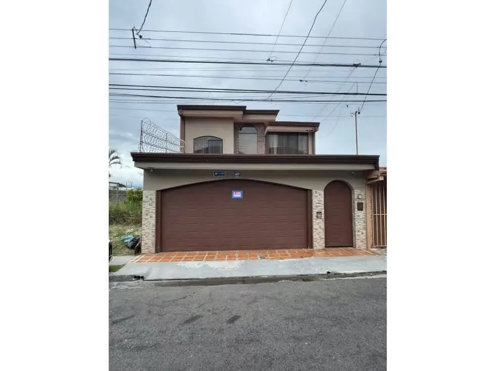 VENTA DE HERMOSA CASA, SAN FRANCISCO, HEREDIA 4028 (GC)