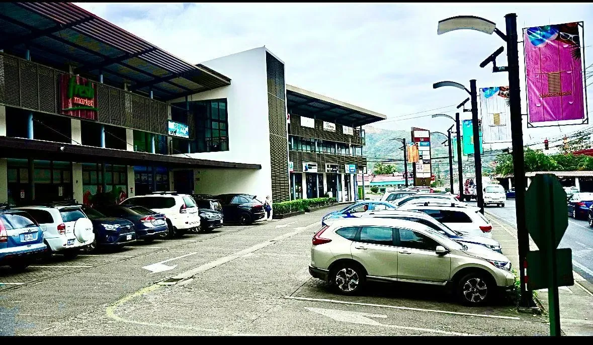 Office for rent in Escazú, Montescazú