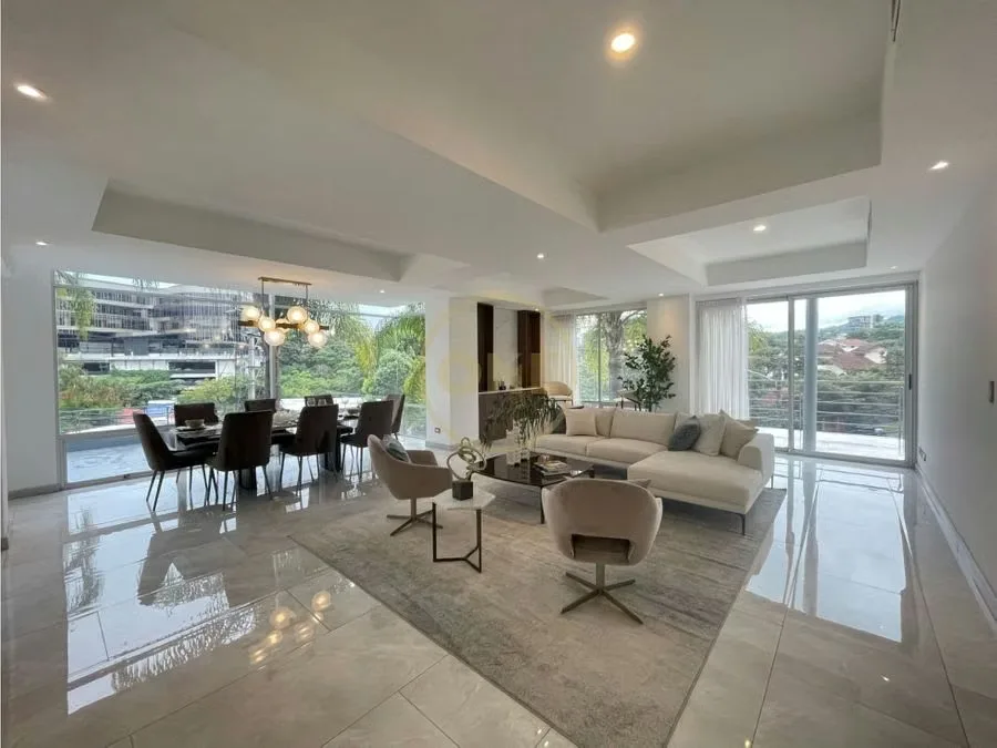 Bright and spacious 240 m² condo with beautiful views for rent in a condominium tower located in the exclusive residential area Los Laureles, Escazú.