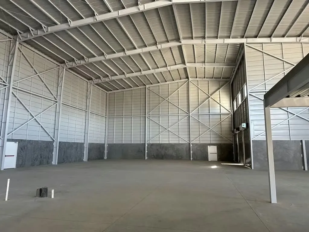 Warehouse for rent in San Rafael de Alajuela, available in November.