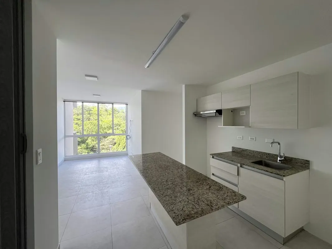 Venta Apartamento condominio más cotizado del Este Curridabat Monte Alto