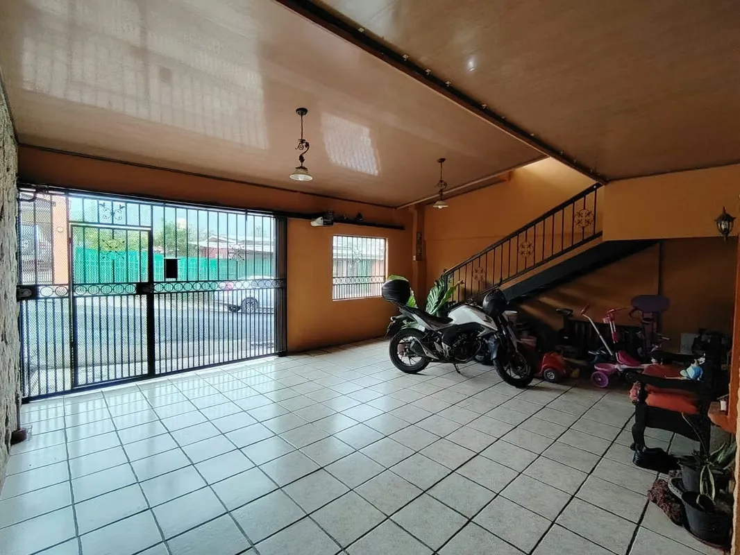 Casa + Apartamento con precio negociable San Diego de Tres Ríos AP