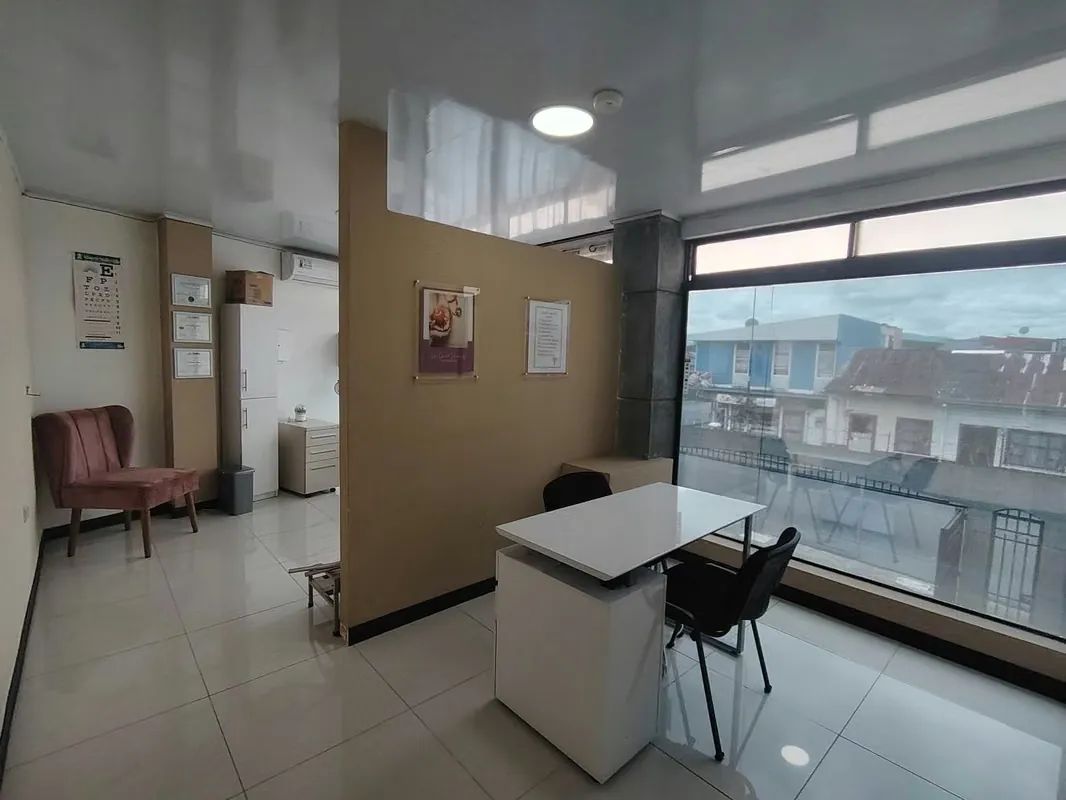 JV-Oficinas en alquiler Barrio Luján 25m2 ID # 40005