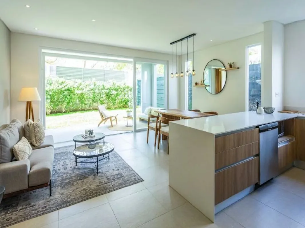 VENTA DE CASA EN CONDOMINIO ELEMENTS MODERNA