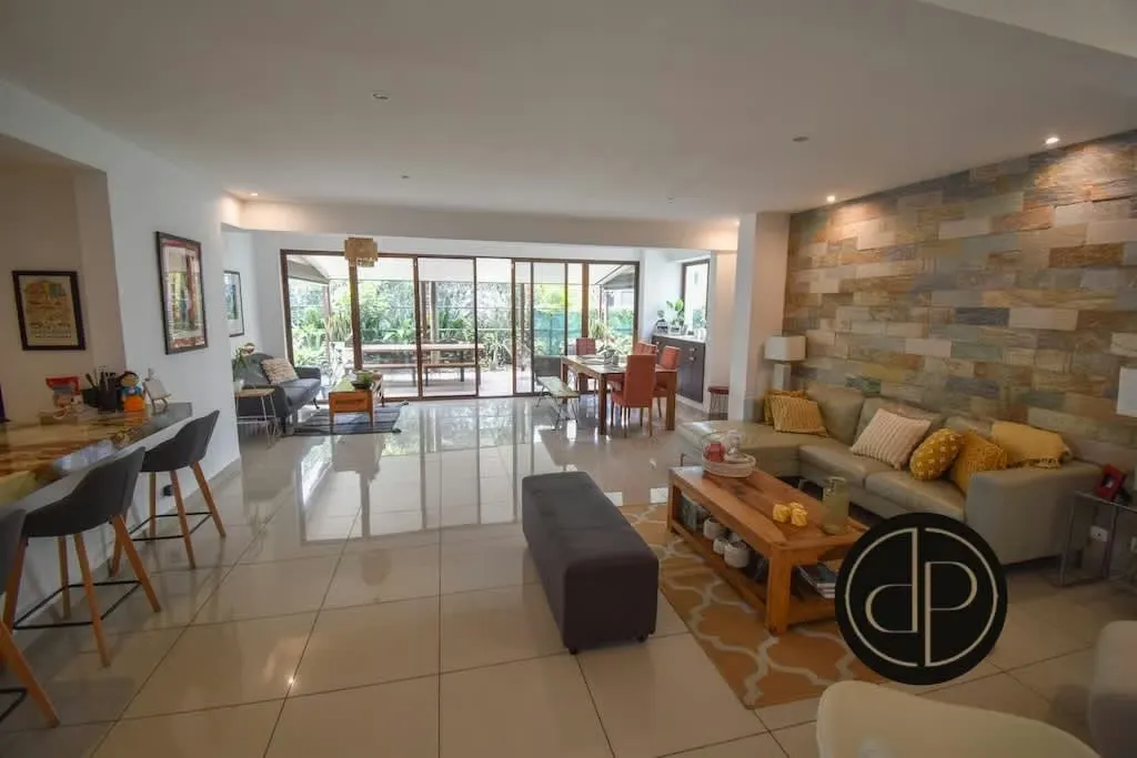 SANTA ANA LINDORA VALLEY OF THE SUN HOUSE OPPORTUNITY