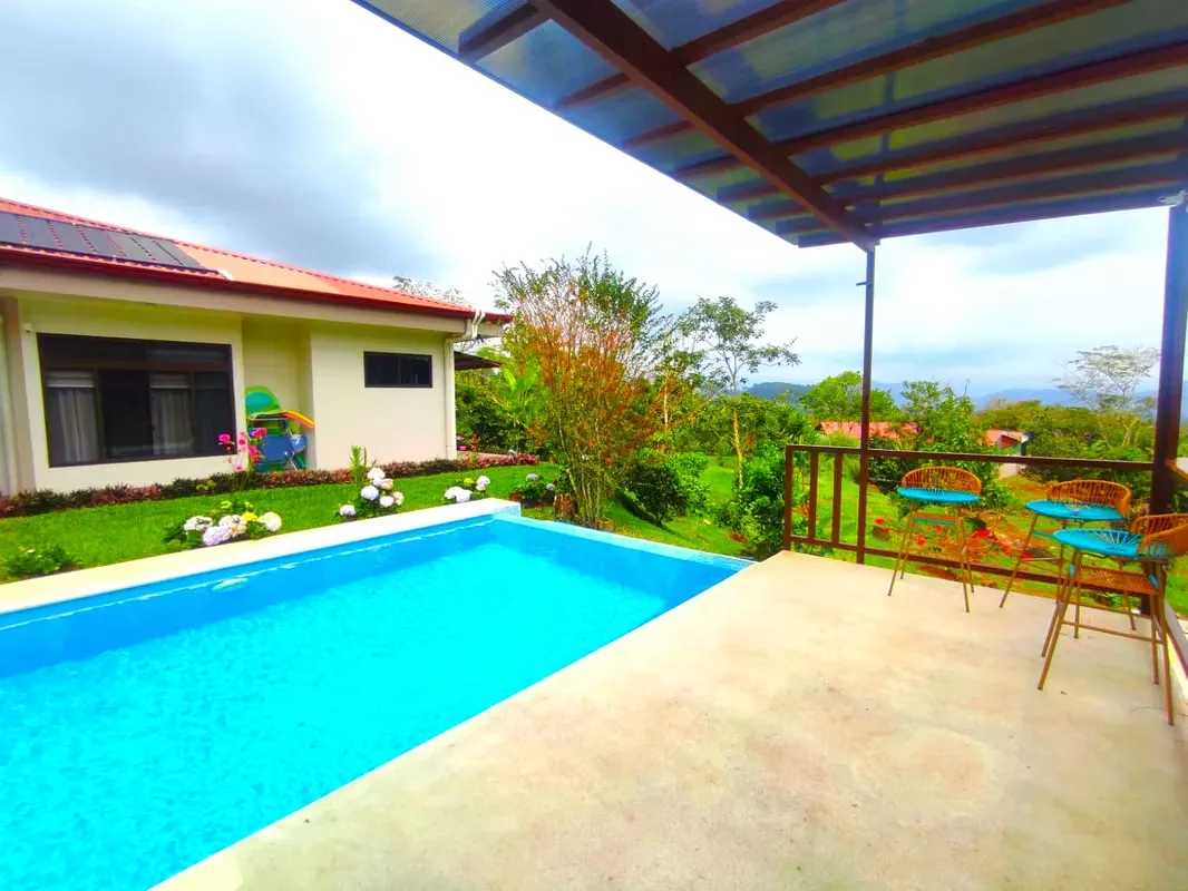 Casa campestre en Palmares. Precio de oportunidad.