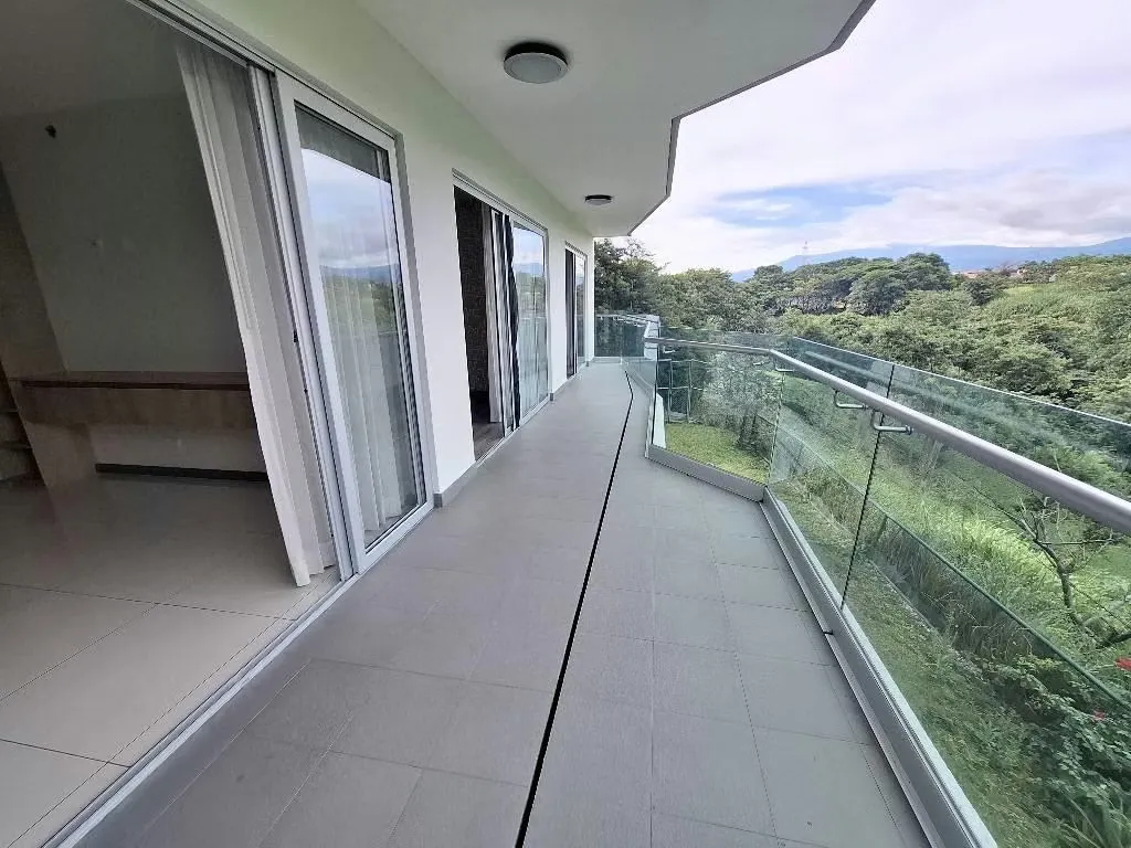 Sale of apartment with great view to the forest / Paradisus condo, Rohrmoser