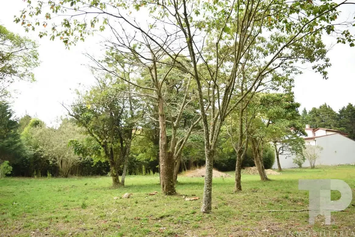 Lote en Residencial en San Rafael Los Ángeles-Heredia. JRC139
