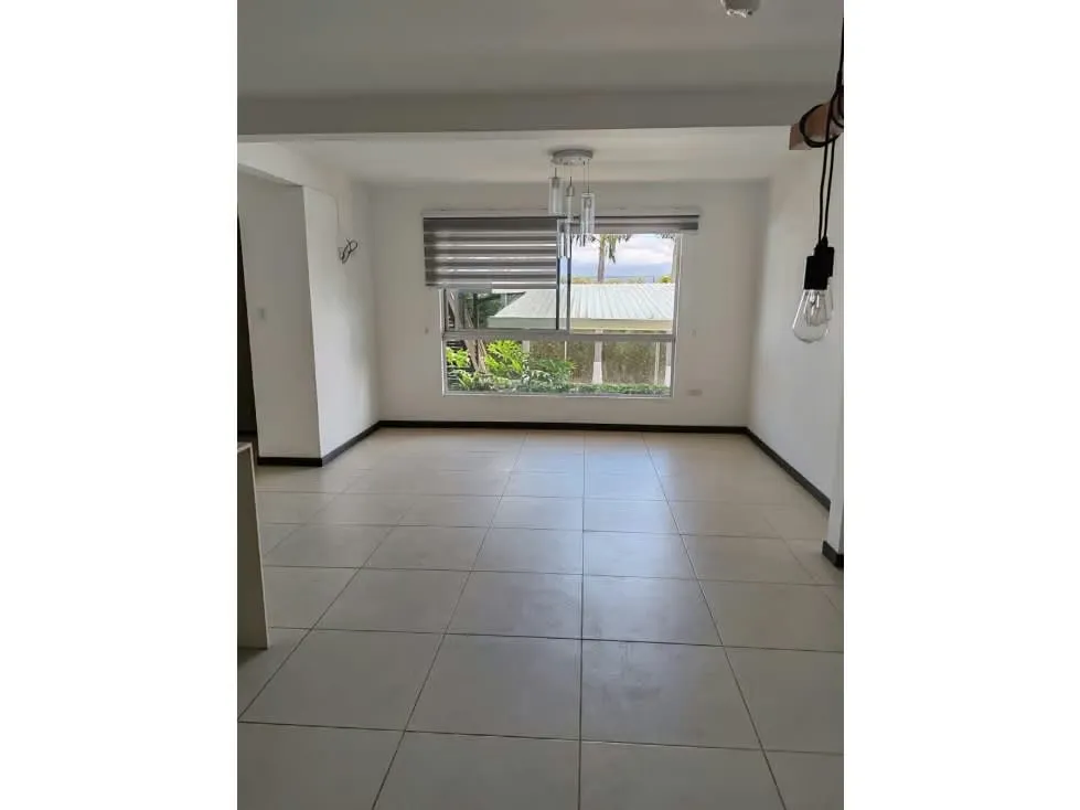 ¡Apartamento de ensueño en venta en el lujoso y exclusivo barrio de Escazú, San José! Con una impresionante área total de 145 M2, esta propiedad es la perfecta combinación de ... — photo 4