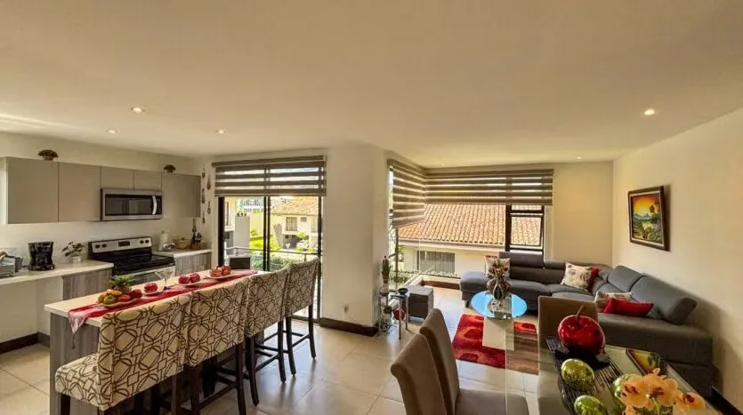 Corner House for Sale – La Estefana Condominium