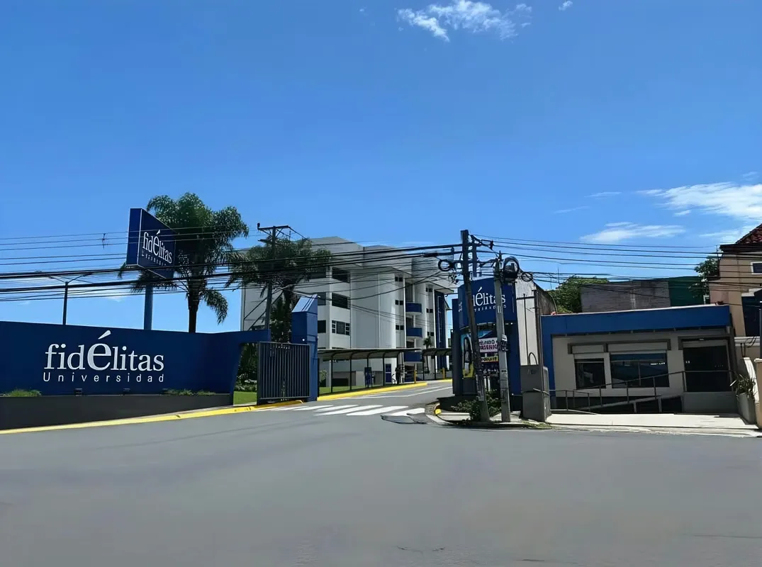 COMMERCIAL PREMISES FOR SALE IN EXCELLENT LOCATION – SAN PEDRO, SAN JOSÉ — photo 2