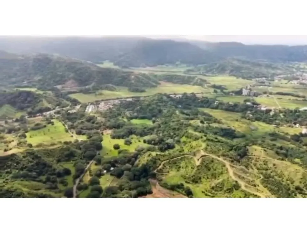 LOTE DE TERRENO LISTO PARA CONSTRUIR (QUEBRADA BONITA)