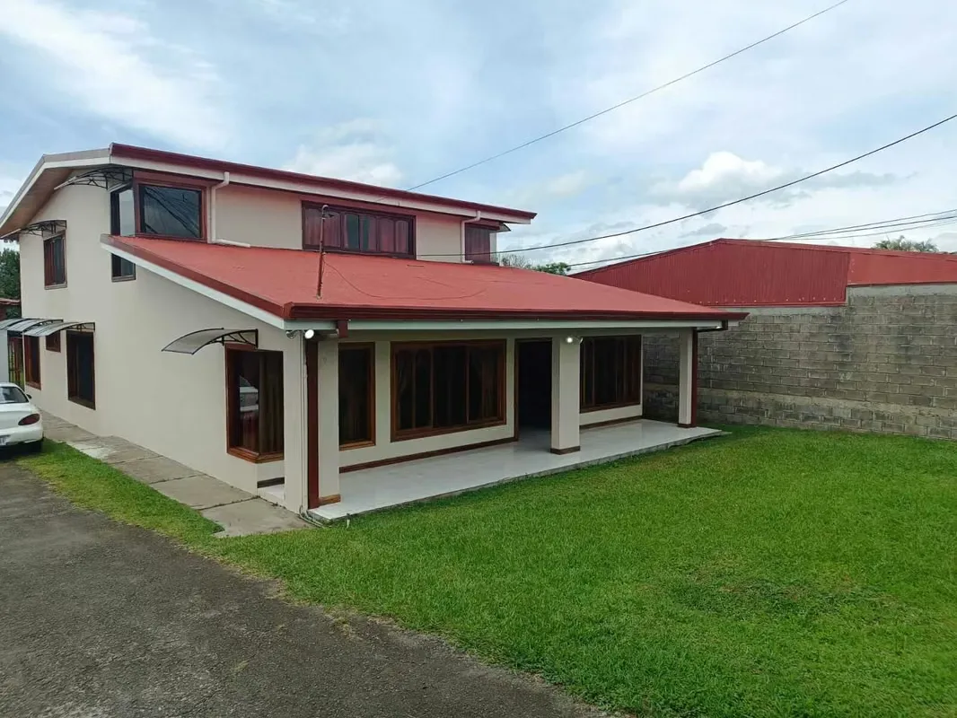 Exclusive Property for Sale: Space and Comfort in Every Corner