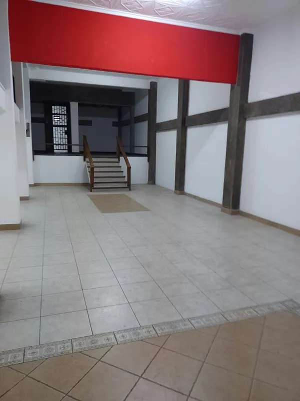 Venta de edificio. Uso de suelo comercial. San Pedro, Montes de Oca