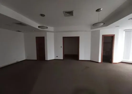 Edificio de Oficinas en Sabana, con 40 parqueos — photo 2