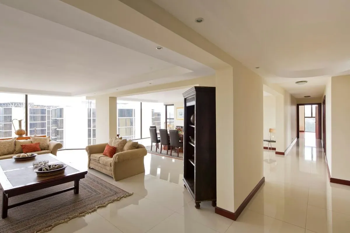 APARTMENT FOR RENT IN TOWER, ESCAZU