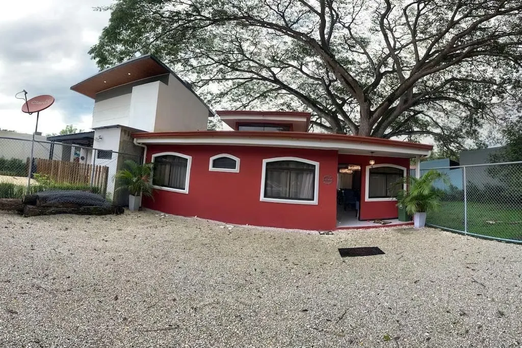 For Sale Red House in the Pinilla Hacienda Area. New price.