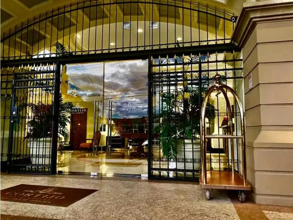 Venta de Hermoso Apartamento Amueblado, Condominio El Cortijo, Los Laureles, San Rafael de Escazú, San José — photo 5
