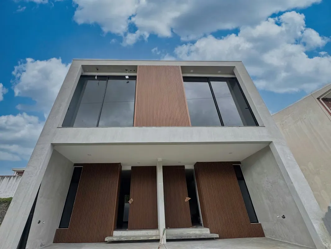 DUPLEX APARTMENT FOR RENT IN AURORA, HEREDIA