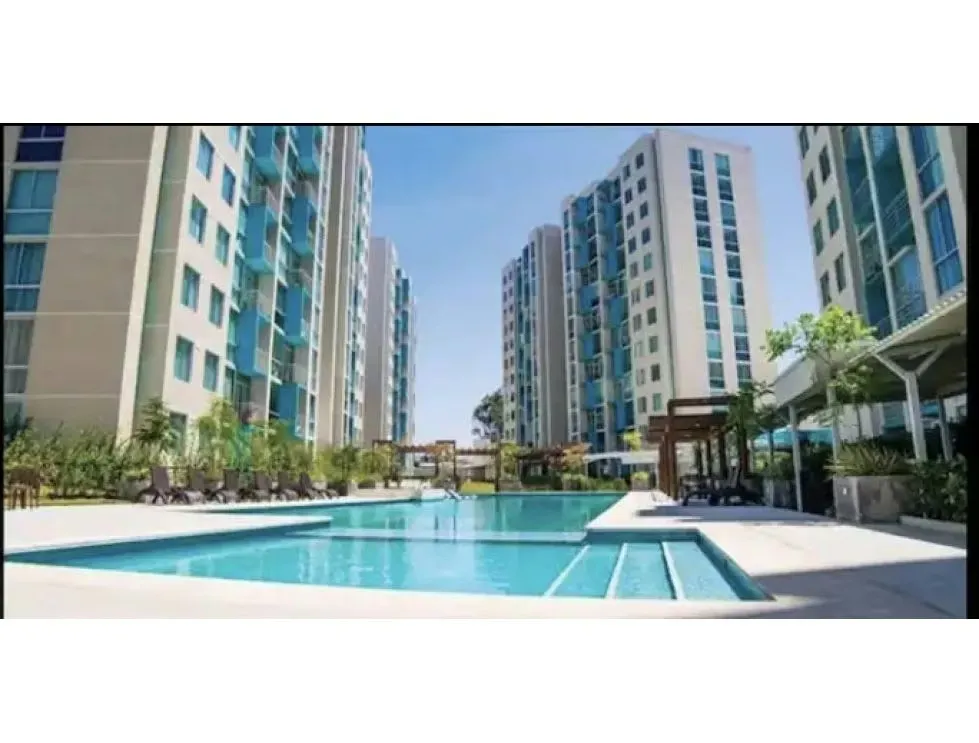 Venta de apartamento con linea blanca en Condominio en San José, San Sebastián.