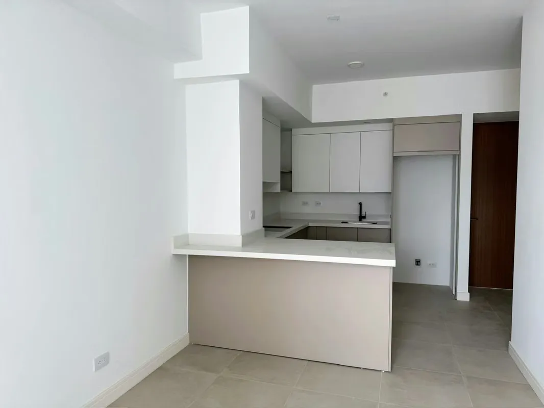 APARTMENT FOR RENT IN VELO NUNCIATURA*