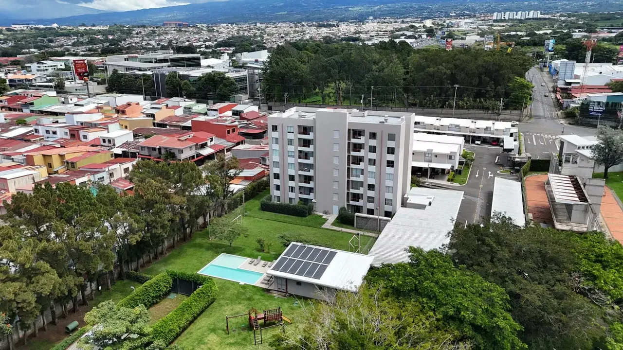 (Contiguo a Jardines del Recuerdo / Cerca de ULTRAPARK LAG)