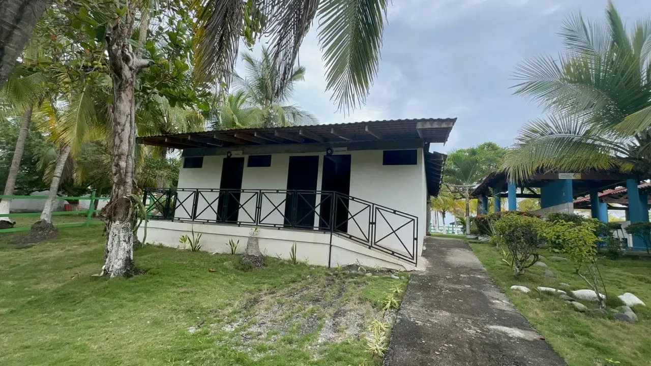 Vendo lote en Solymar, Punta Arena , Bajamar , frente playa