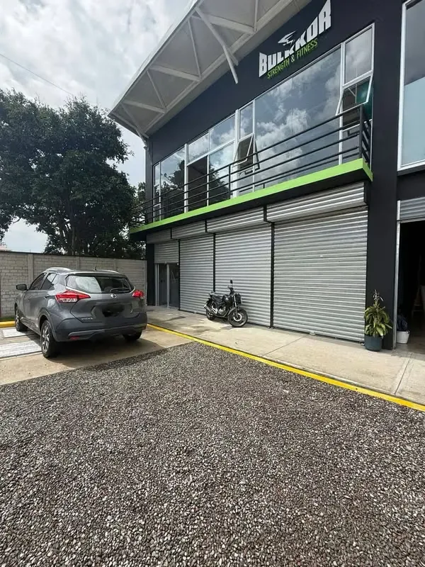 Ubicación: Santo Domingo de Heredia, ruta 32, zona baja del Gimnasio Bulkkor. — photo 2