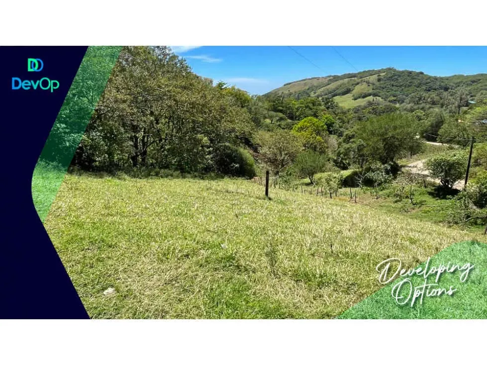 Venta terreno 350m2 en Monteverde