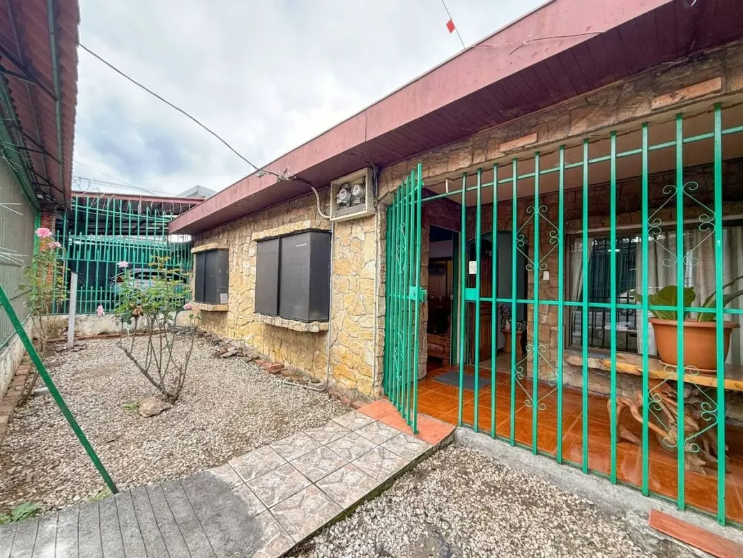 FOR SALE Strategic Investment in San Jerónimo de Desamparados!