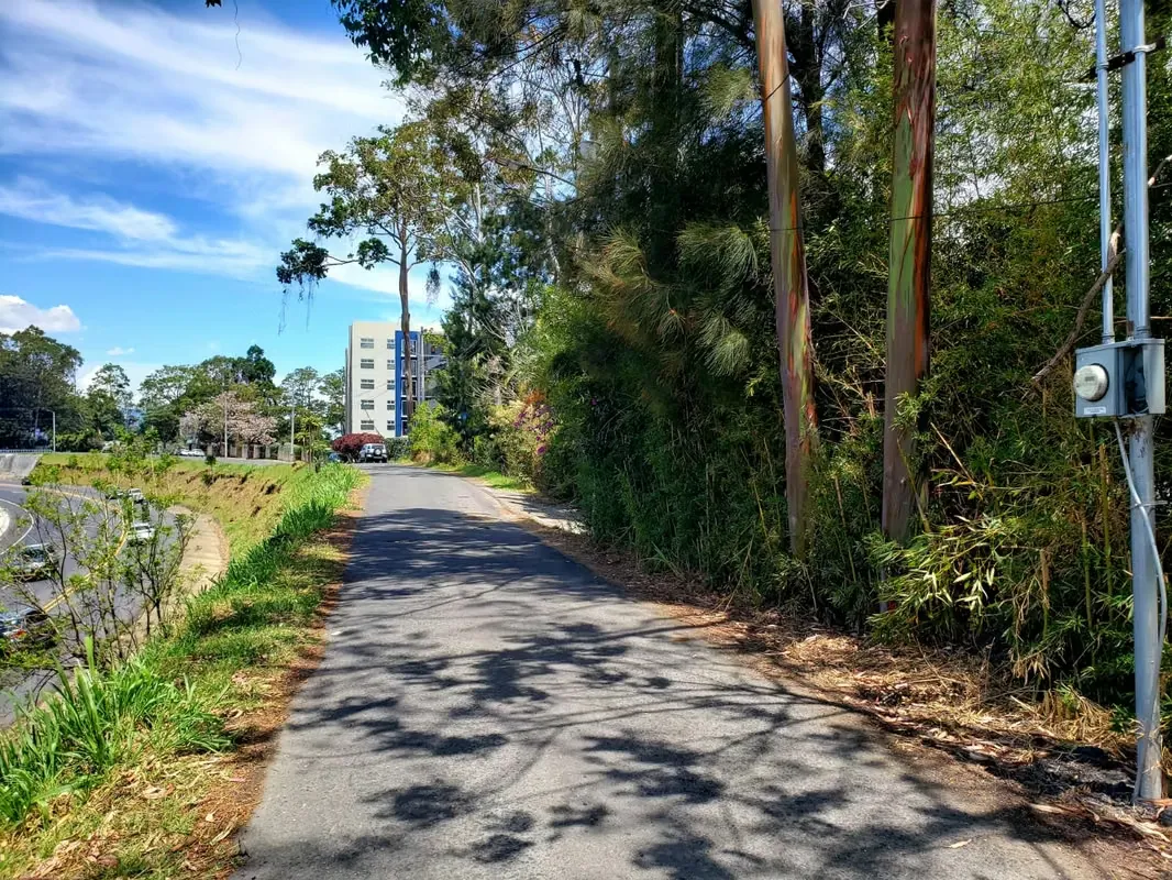 HEREDIA STO. DOMINGO AMPLIO LOTE DE 3.400 M2 USO MIXTO. MP 25-129