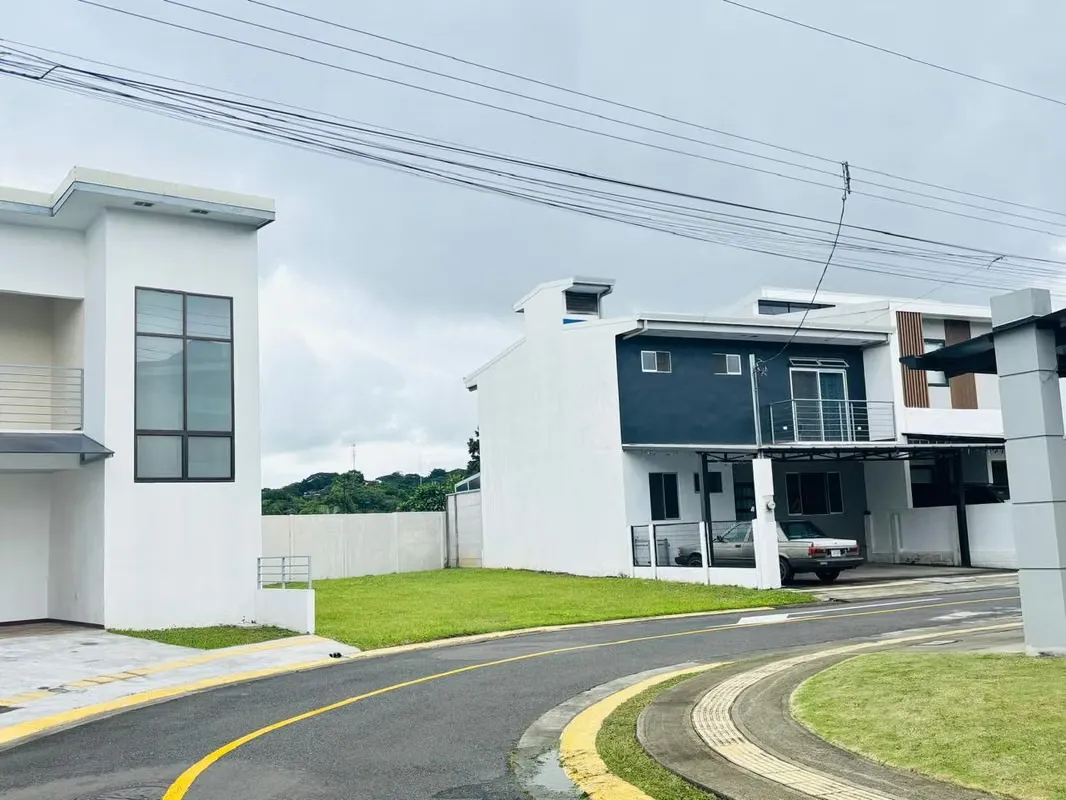 Lot for Sale in Condominio Altana – Brasil, Santa Ana, Costa Rica