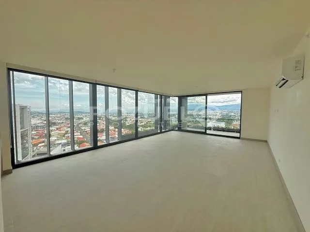 NEW apartment with spectacular view in Nunciatura