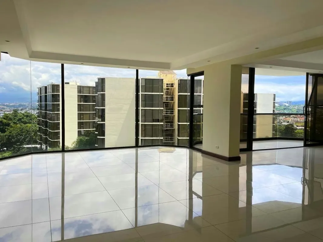VENTA DE APARTAMENTO EN ALTOS DE MARBELLA AMPLIO CON VISTAS PANORAMICAS