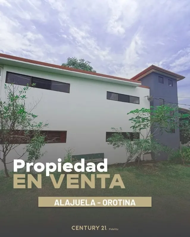 For Sale Property with Pool in Orotina – 5 Bedrooms / 5 Bathrooms / 6 Parking Spaces - Year 2020