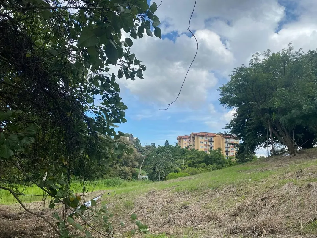 Lote en Venta, muy cerca de Escazu.