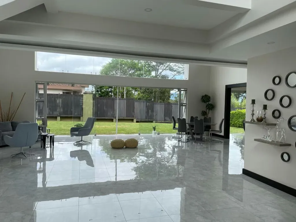 Luxury house for sale in Tres Rios