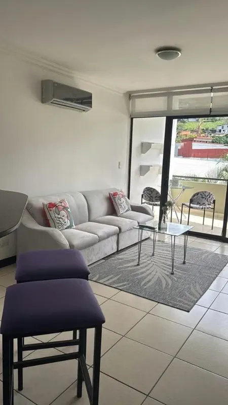 SE ALQUILA hermoso apartamento amueblado en Santa Ana – Avalon Country — photo 4