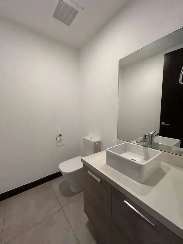 ¡Viví con estilo y en un oasis natural en zona muy exclusiva del oeste de San José! — photo 2