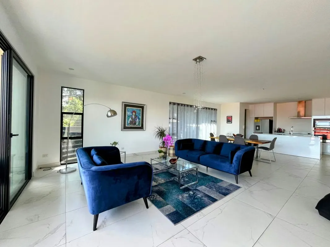 VENTA DE CASA EN DENDERA ESCAZÚ