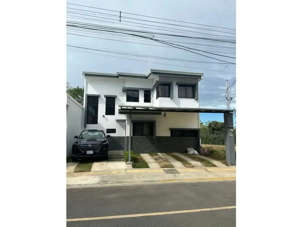 VENTA DE CASA GRANDE, CONDOMINIO ALTANA, SANTA ANA 4091 (GC)