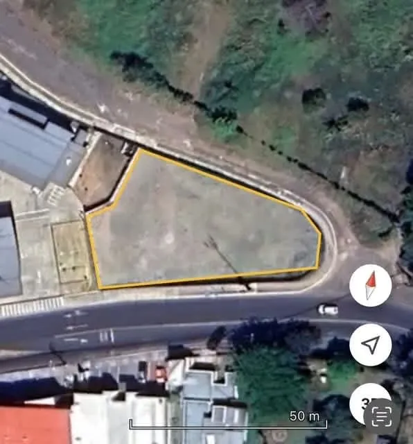 Venta de Terreno Comercial en Guayabos #41010