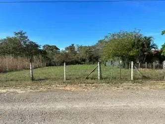MA Asesorías vende hermoso lote en Residencial Doña Raquel con cercanía a Liberia centro.