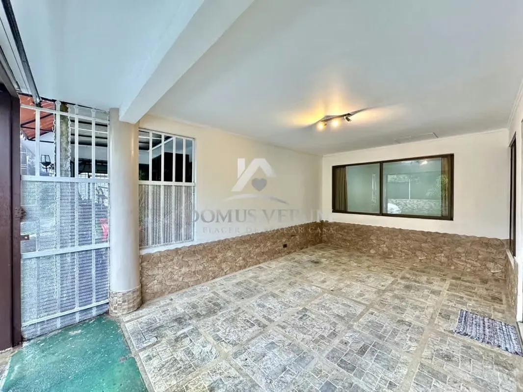 A flat for sale in San Pablo de Heredia — photo 3