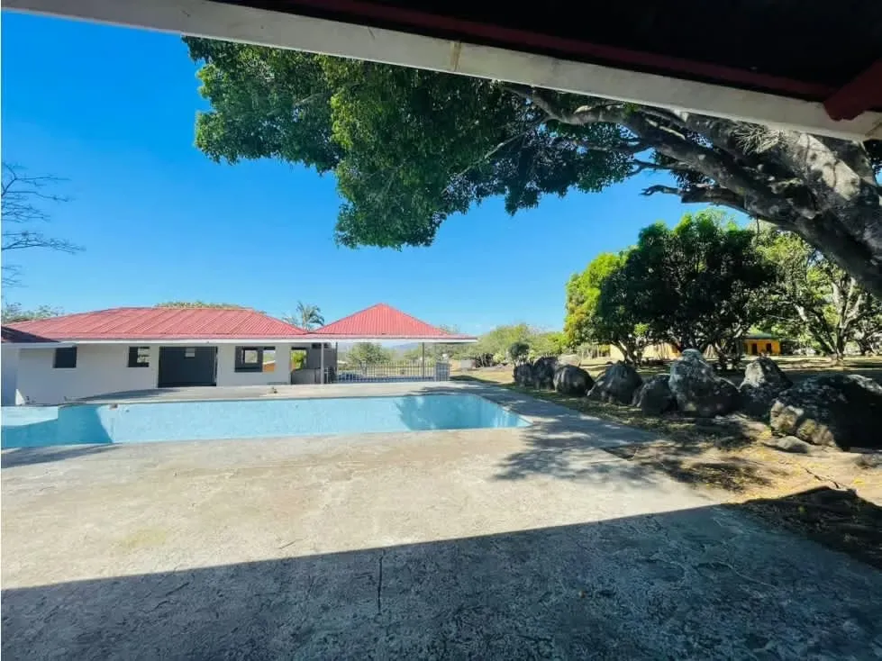 VENTA DE HERMOSA PROPIEDAD, COYOL ALAJUELA 4160 (GC)
