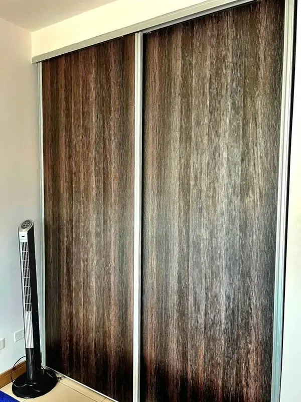 *Descripción* : Una sola planta, sala comedor, cocina integrada con sobre de granito, un ... — photo 2
