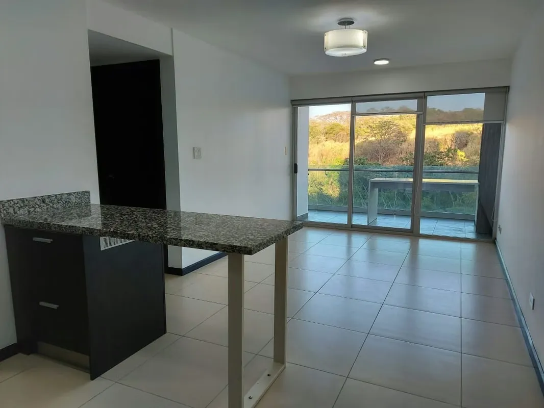 Alquiler Condominio Paradisus Rohrmoser/ 2 habitaciones / línea blanca/ vista río — photo 3